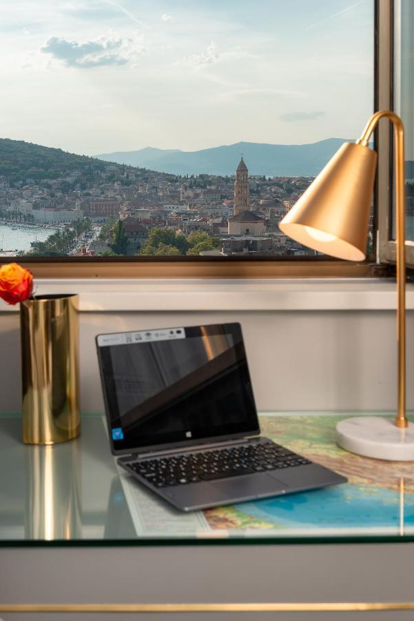Gostinjska kuća Royal Suites-sky 4*