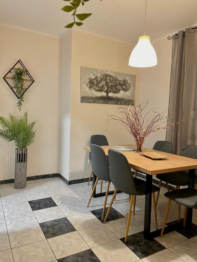 Appartement Zenta *