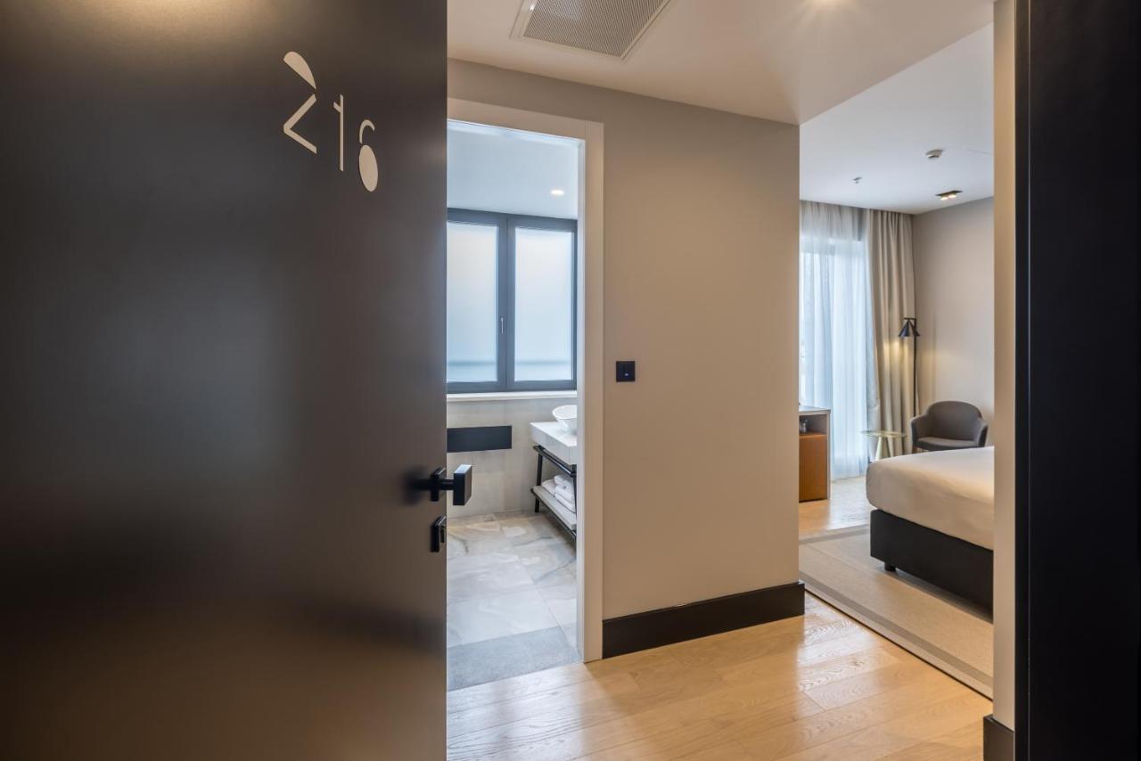 Cora Hotel 4*