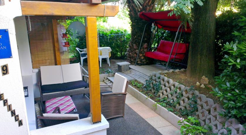 Apartment Vedrana Split