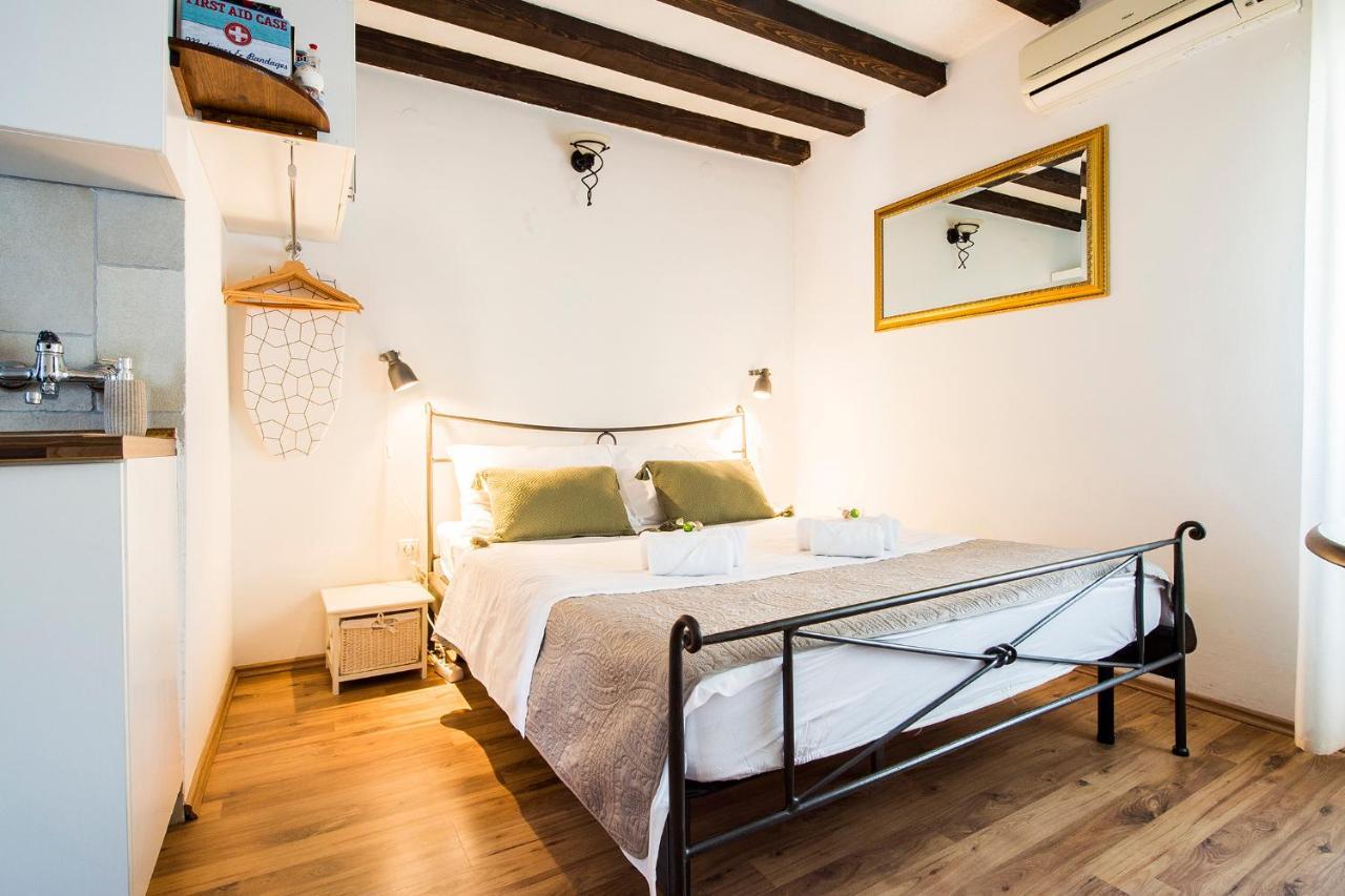 Leticia Apartman