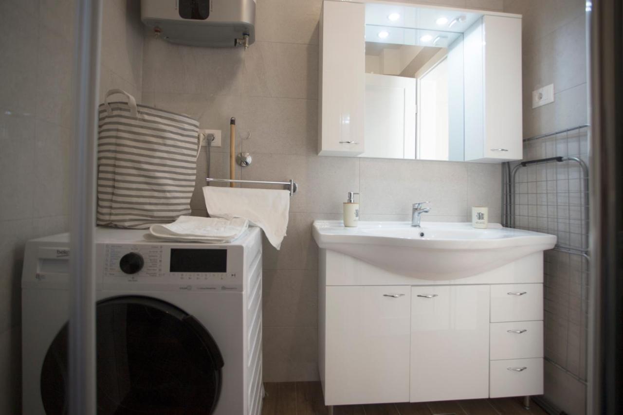 And Hot Tub Appartement *
