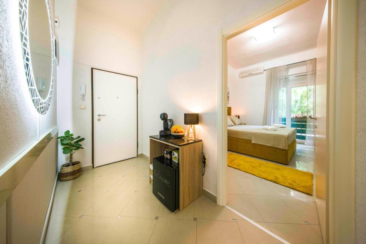 Apartment Alice Central Luxe Apartment *