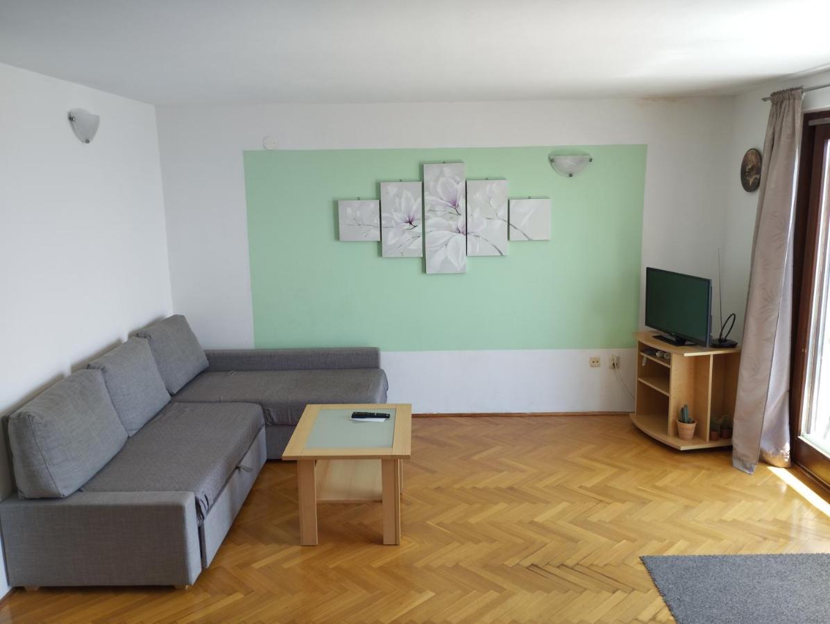Matej Apartment Split