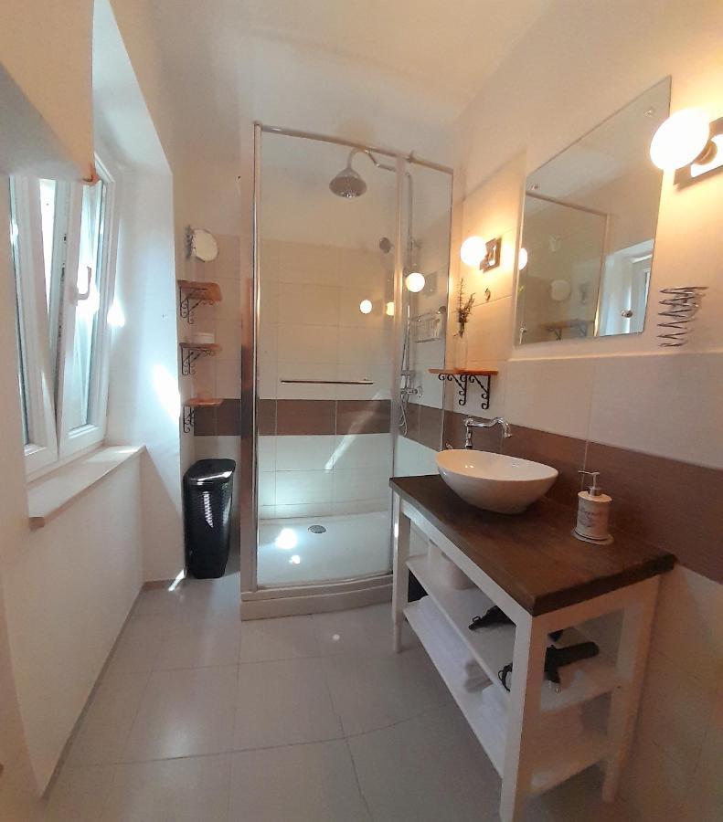 Luxury Mansarda Duplex - City Centre - Stone House Apartment Split