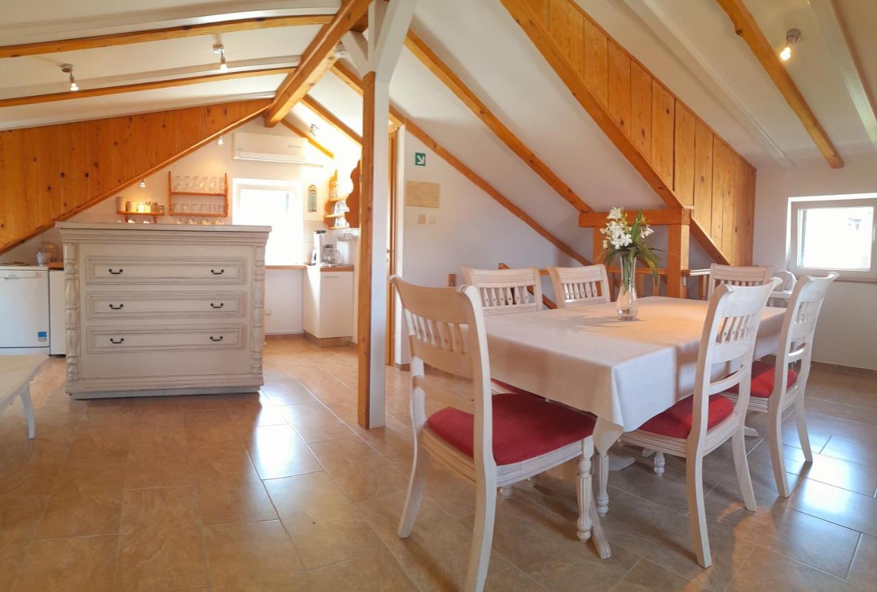 Luxury Mansarda Duplex - City Centre - Stone House * Split