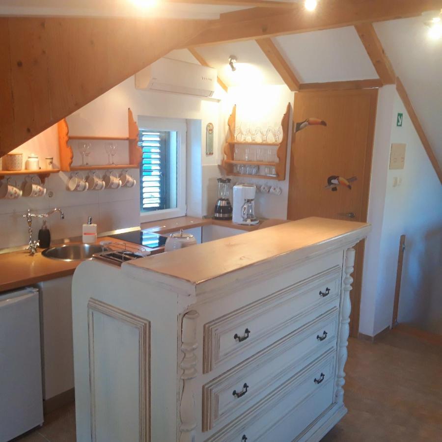 Apartment Luxury Mansarda Duplex - City Centre - Stone House *