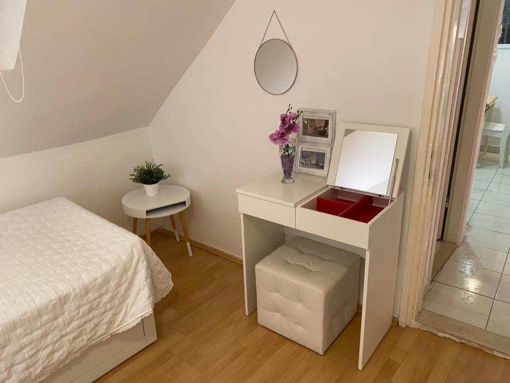 Private In Diocletians Palace Apartamento