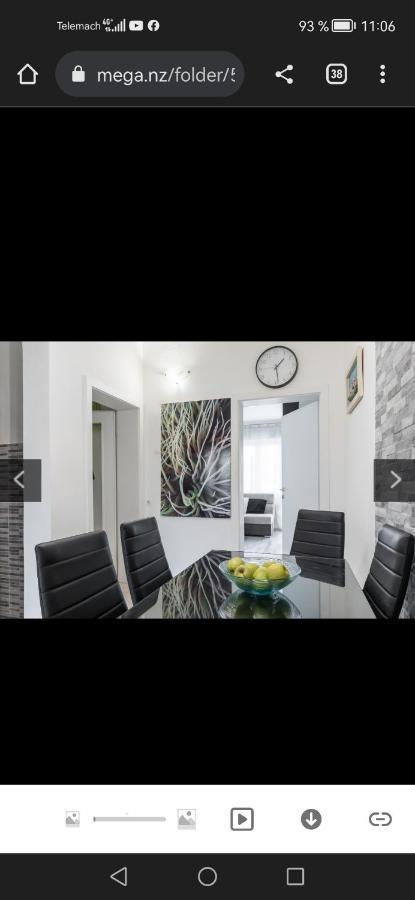 Mary Apartman Split