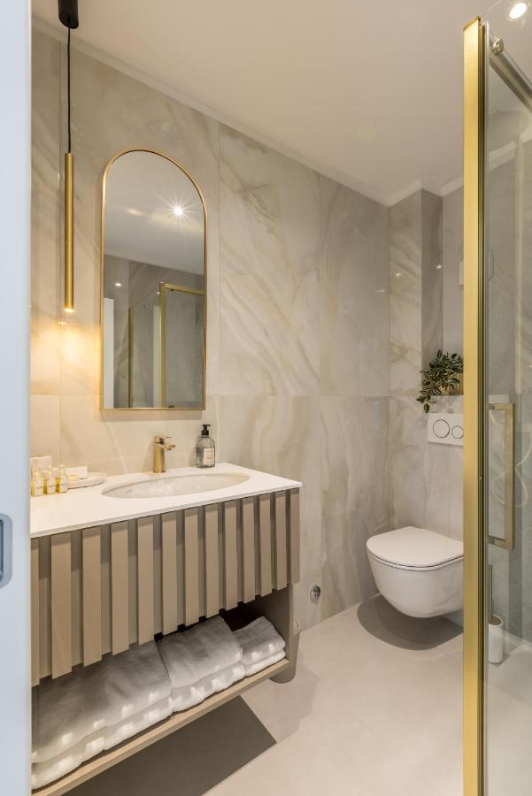 Finest 2 Apartment