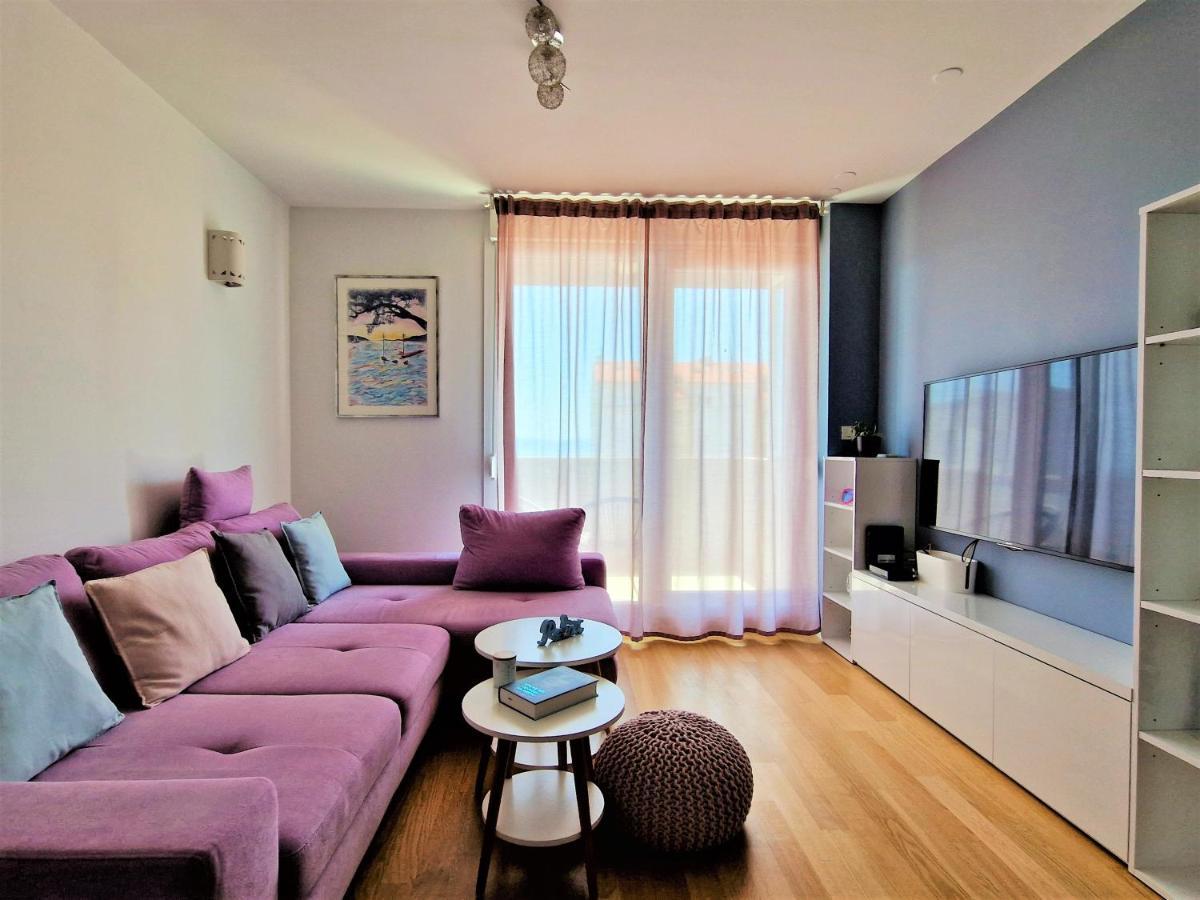 Endless Summer Retreat Apartment