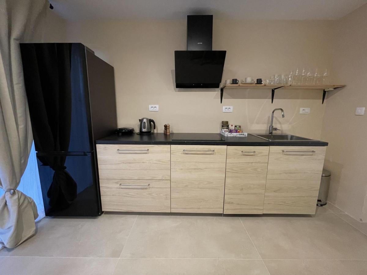 Cozy Matijas With Private Parking And Terrace Apartment *