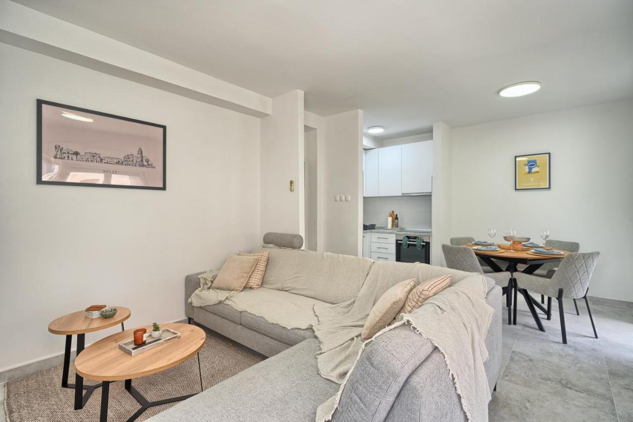 Adriatic Retreat Meje, 4 Min Walk To The Apartment Split