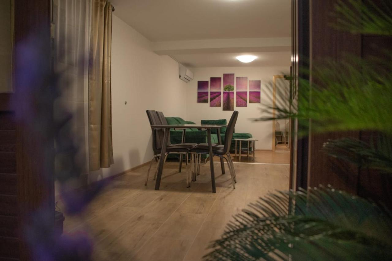 Apartment Cosy Charming Near The Palace Split