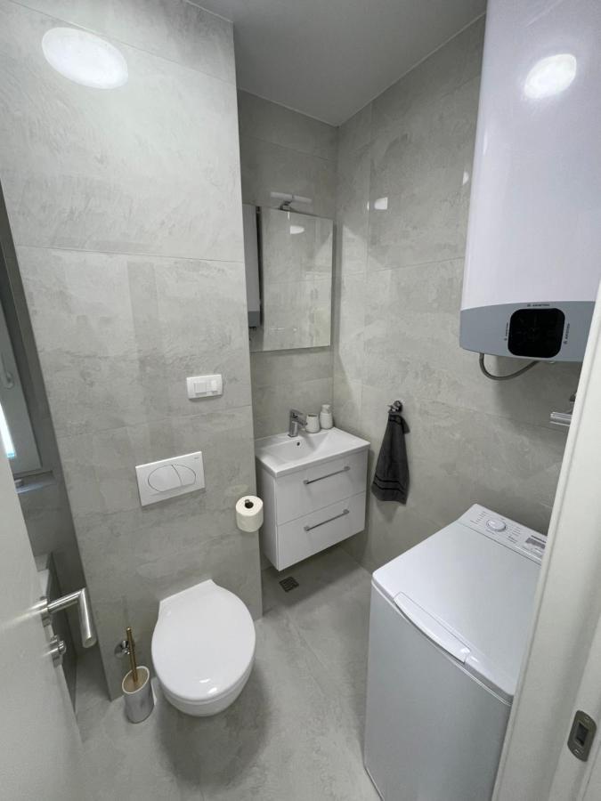 Apartment Naomi 2 *