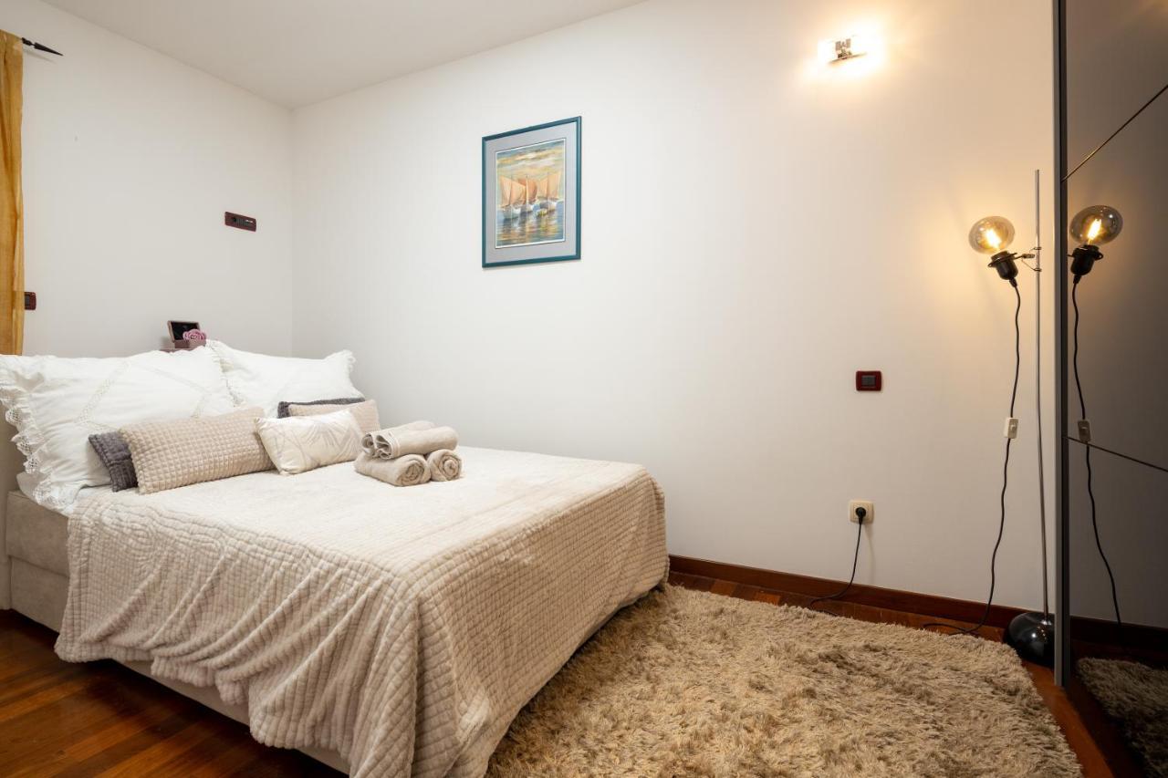 Camellia- Cozy Apartment Split