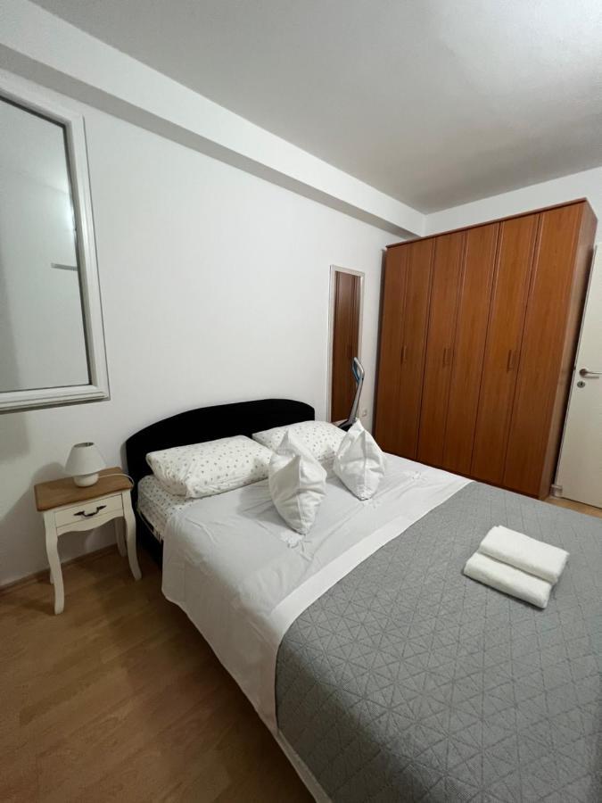 Appartement Dena *