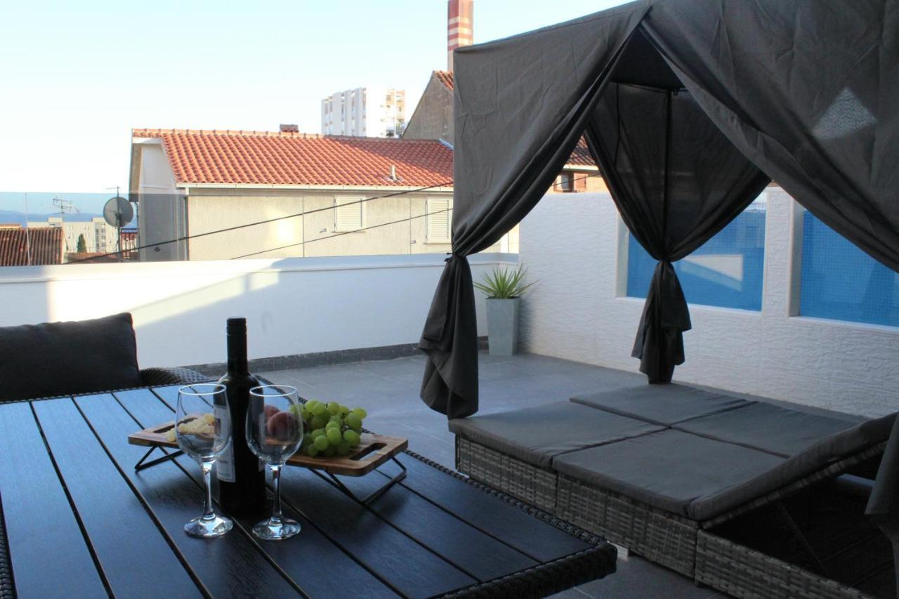 Luxury Maestral - Private Pool Apartment