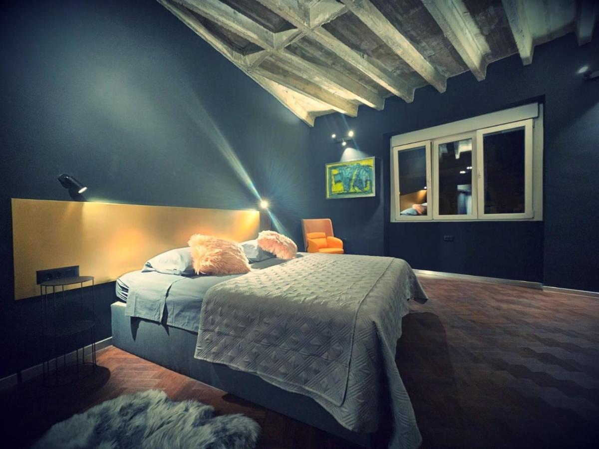 Booza 69 Luxury Split