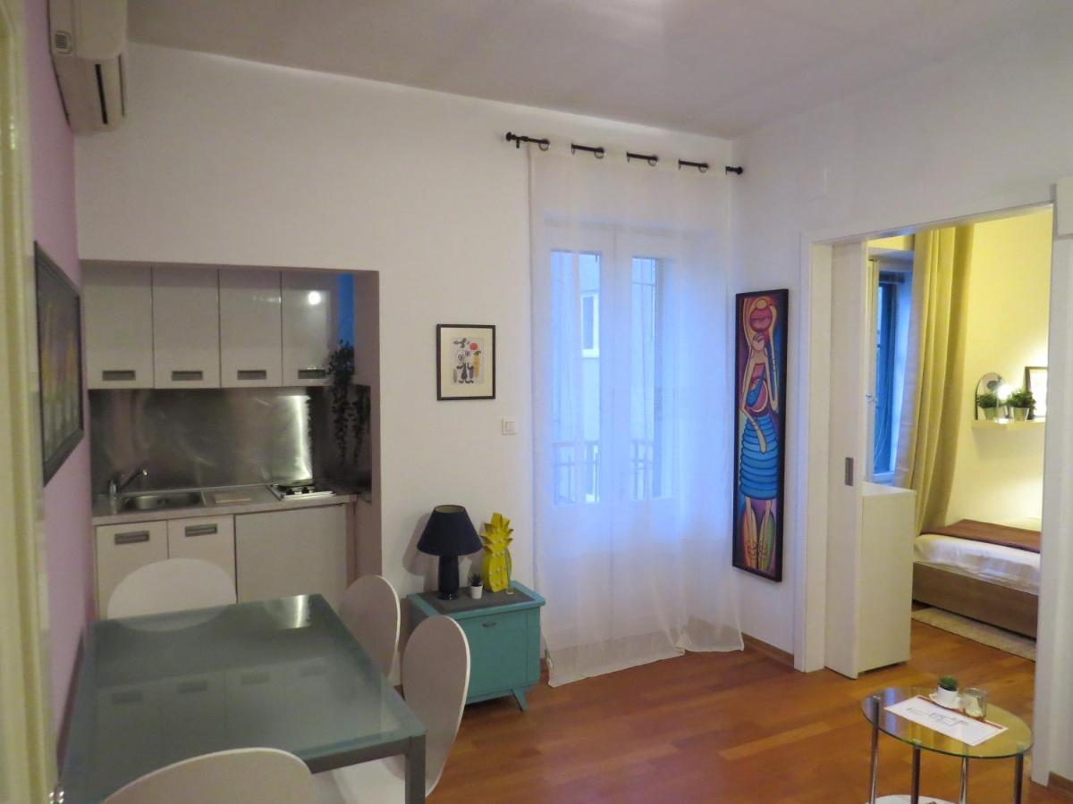 Apartment Moments From & Centre Old Town Split