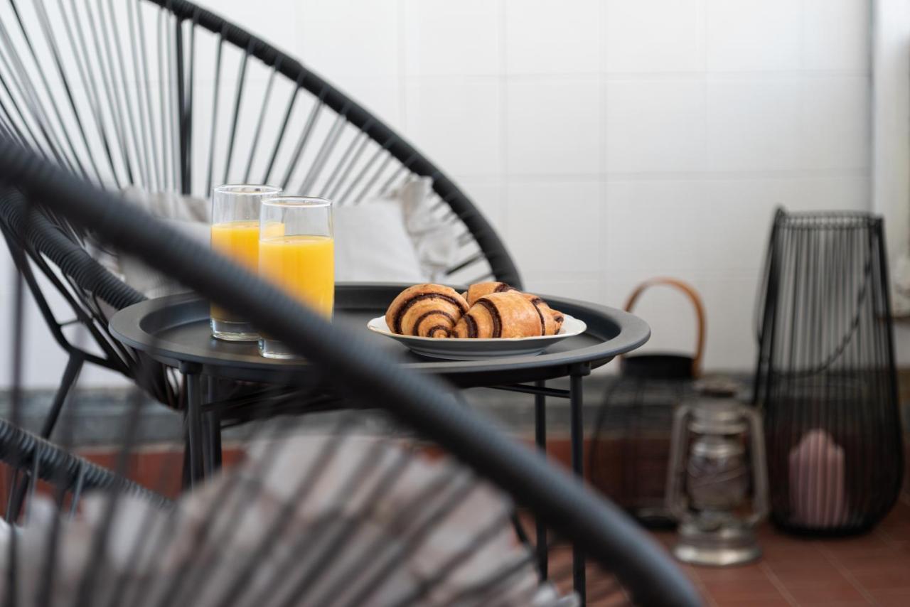 Sunnyrose - Walking Distance From Znjan - Free Public Parking - Huge Balcony *