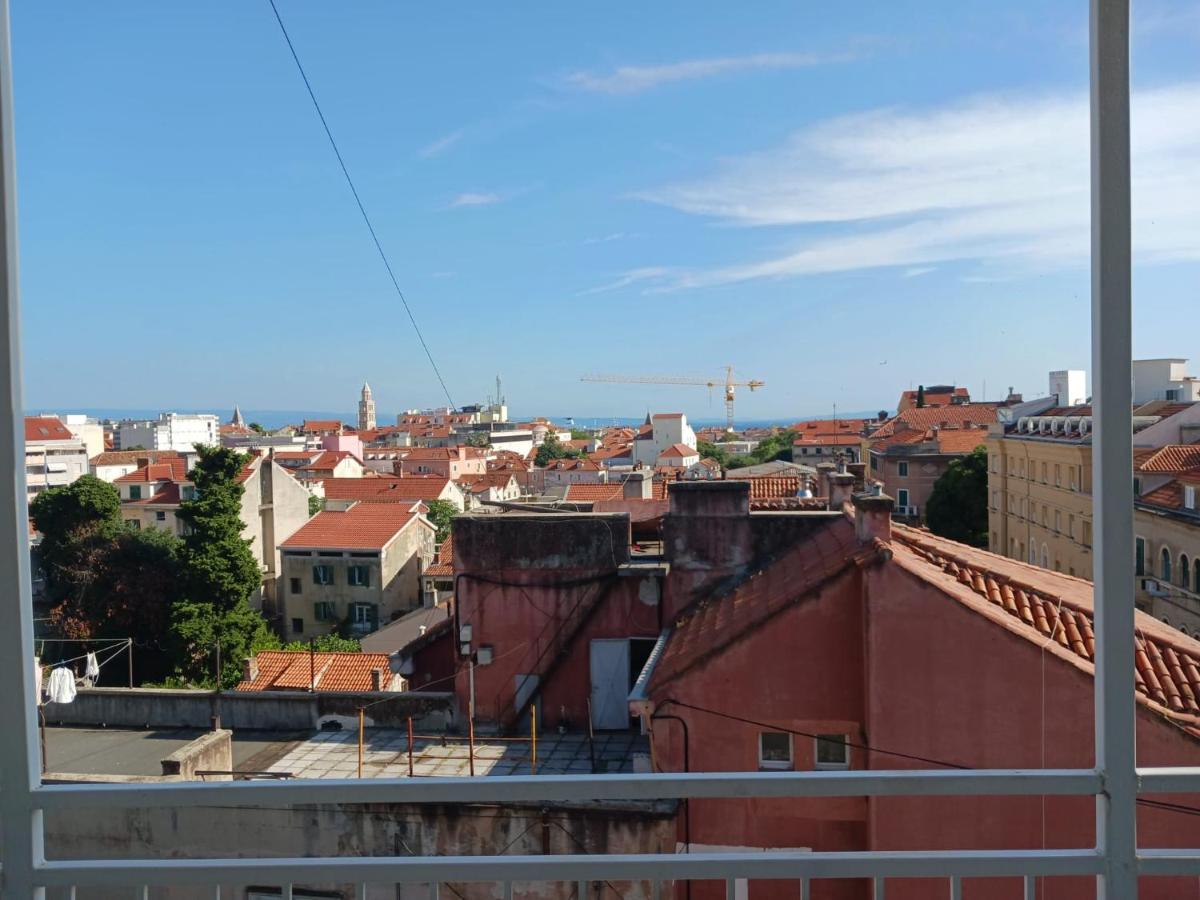 With Private Toilet And Balcony In Center In Shared Split