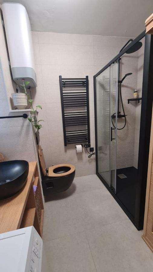 With Sauna In Centre *