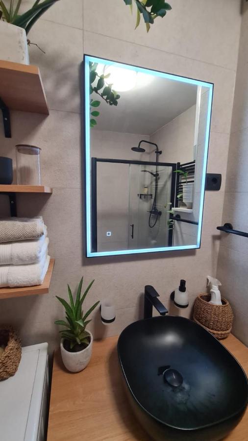 With Sauna In Centre *