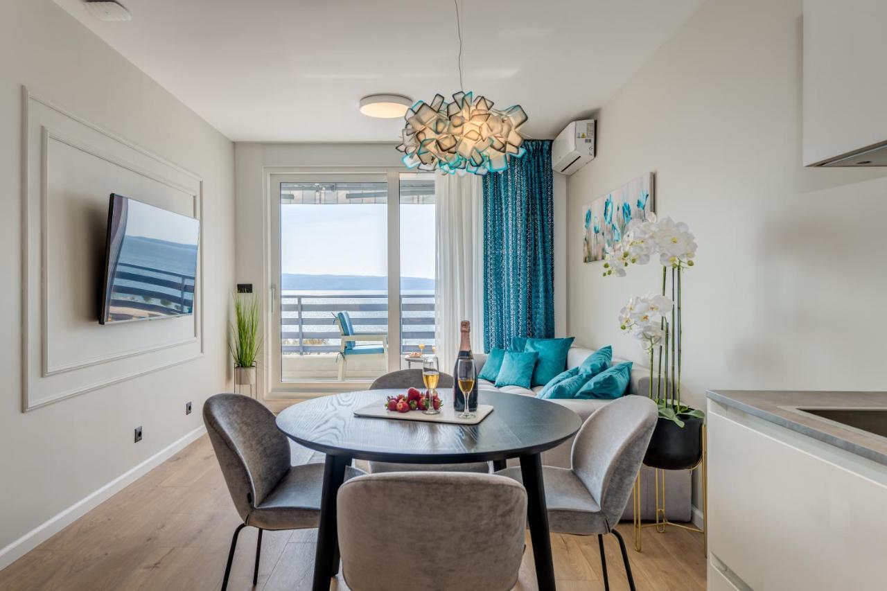 Apartment Beachfront Znjan