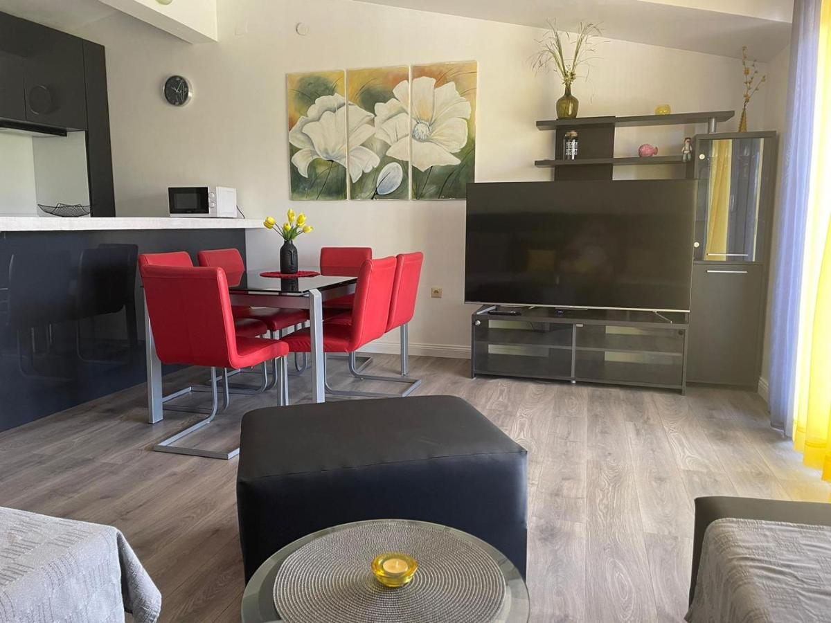 Sweet Apartment In Quiet Part Of Split * Split