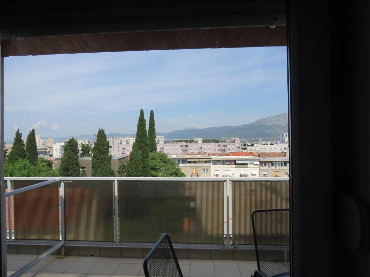Ante Apartment