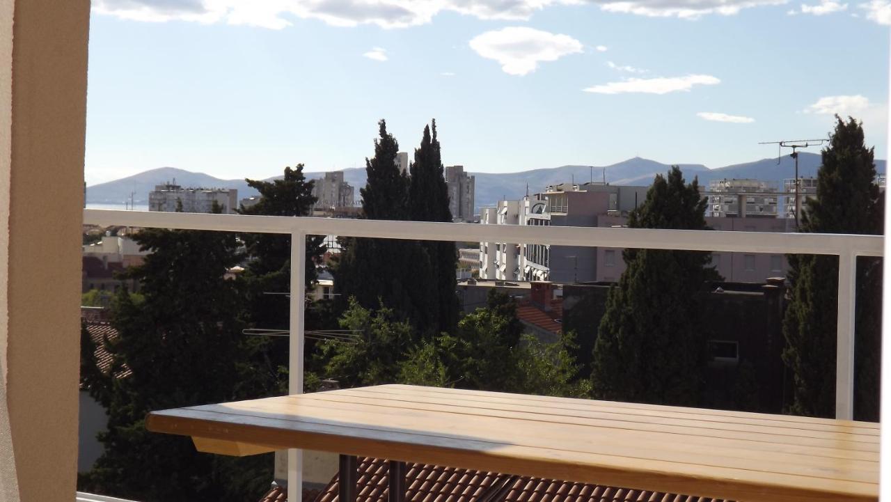 Apartment Ante