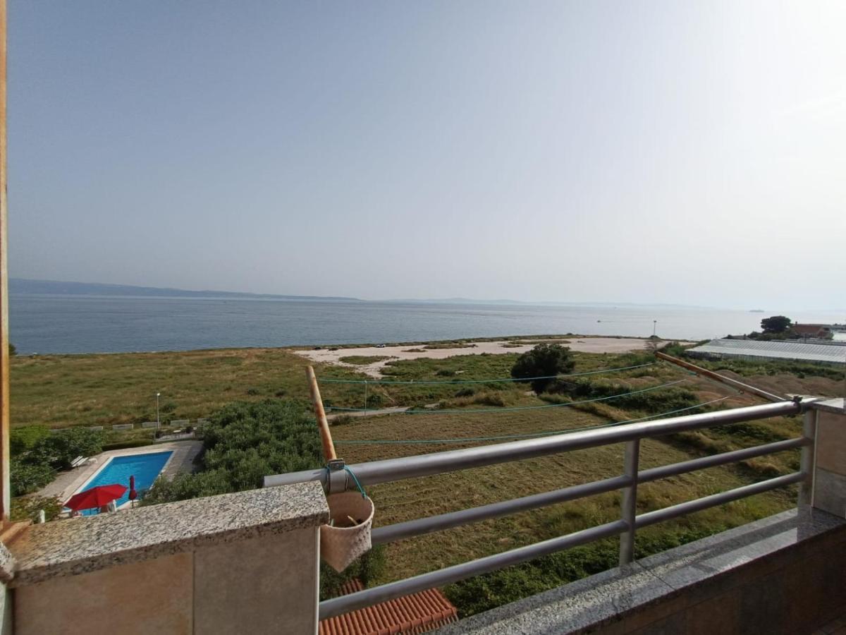 Sea View With Swimming Pool Near Apartment *