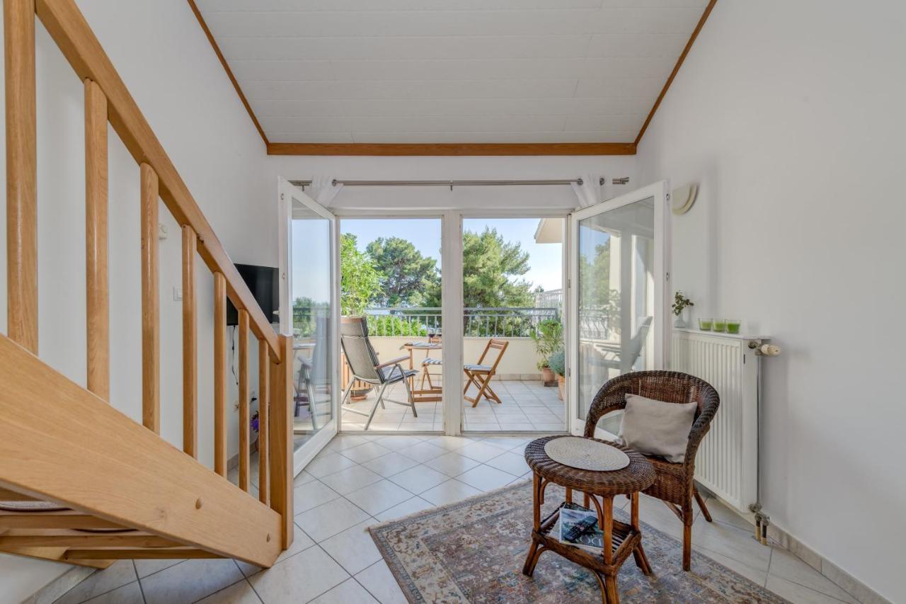 Apartment Beachfront Milan, With Balcony Split
