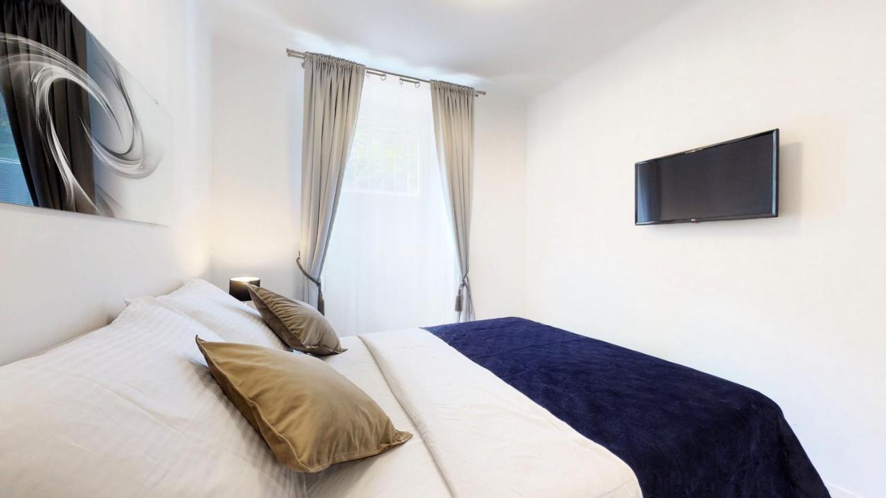 Gita - Modern & Guest house