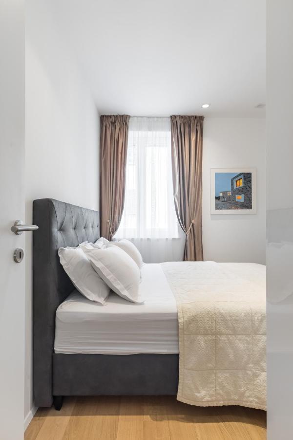 Eva Luxury Two Bedrooms & Bacvice * Split
