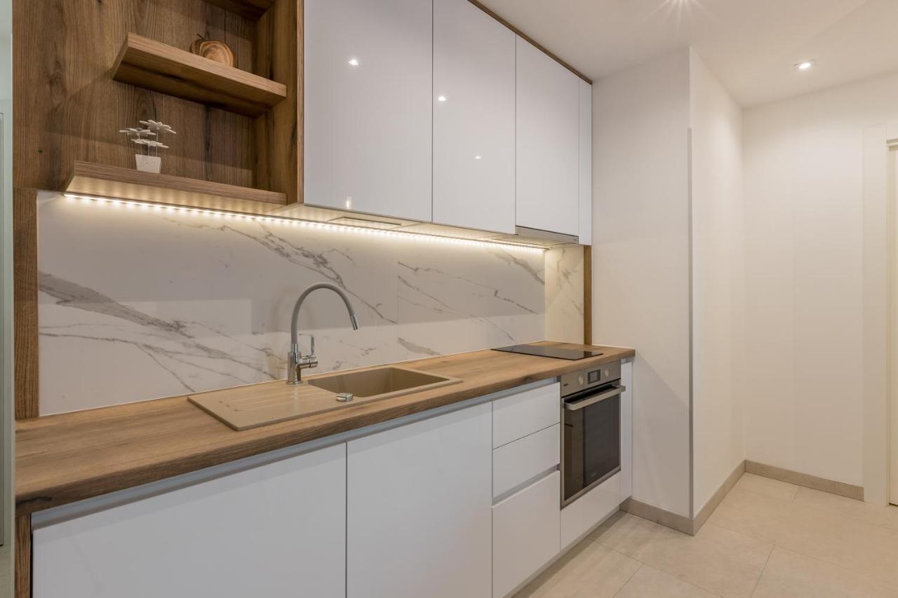 Vista Apartment *