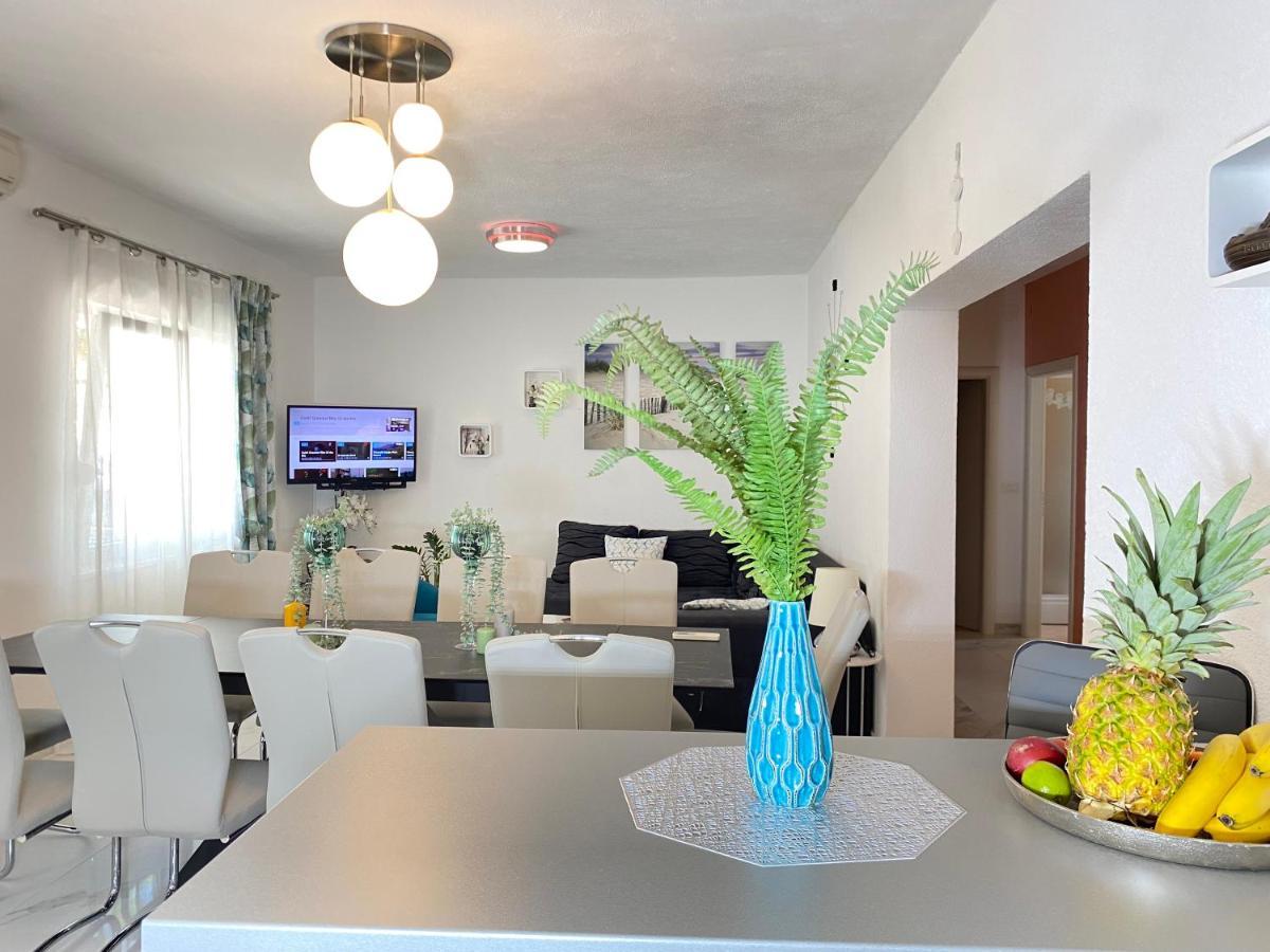 Apartment Luxury Marijana *