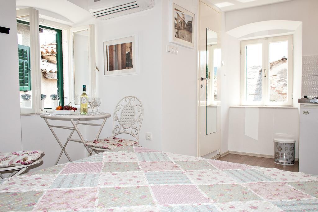 Babina - King & Queen Gasthof Split
