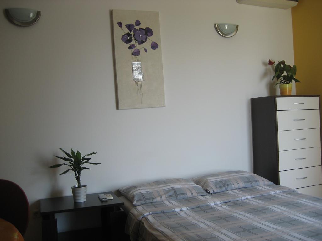 Studio Seaside Apartment Amphora Split