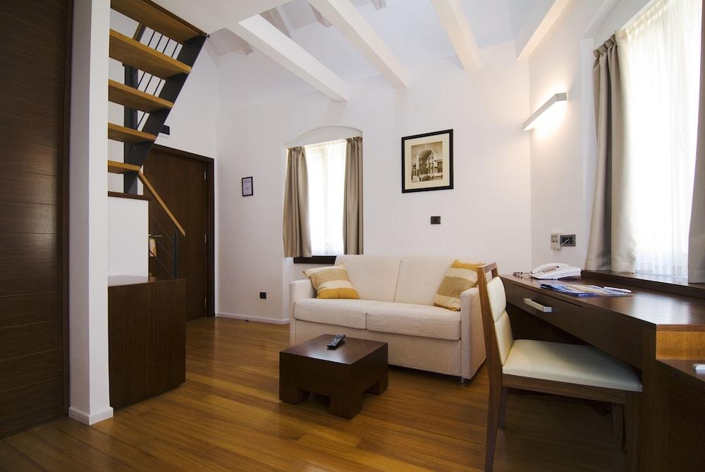 Hotel Vestibul Palace & - Small Luxury Of The World 4*