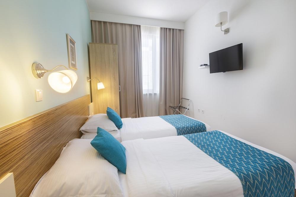 Annex Building Of Art Hotel Split