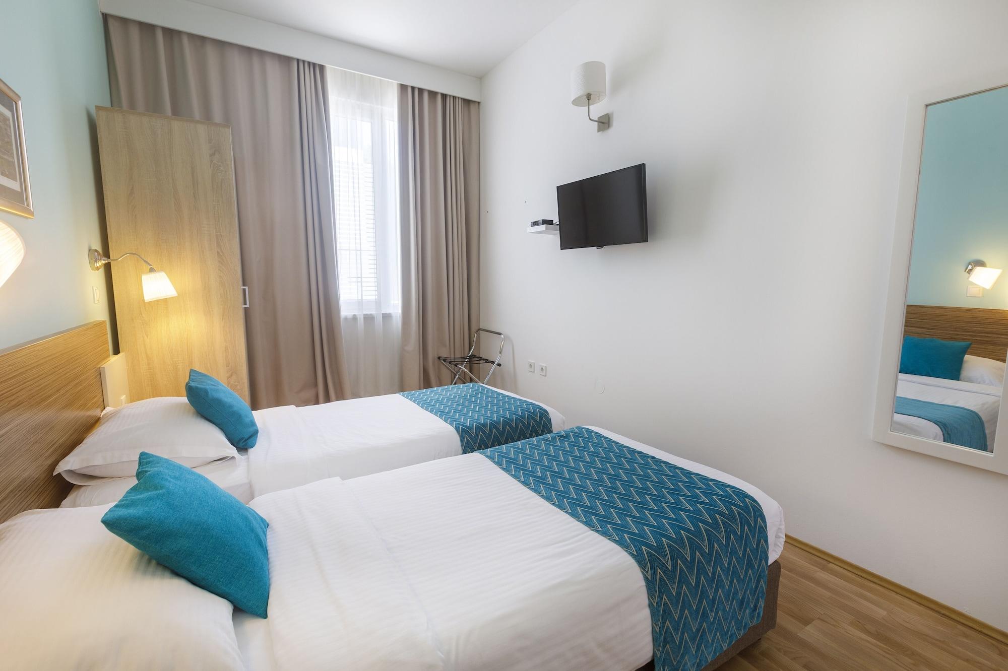 Annex Building Of Art Hotel 3*