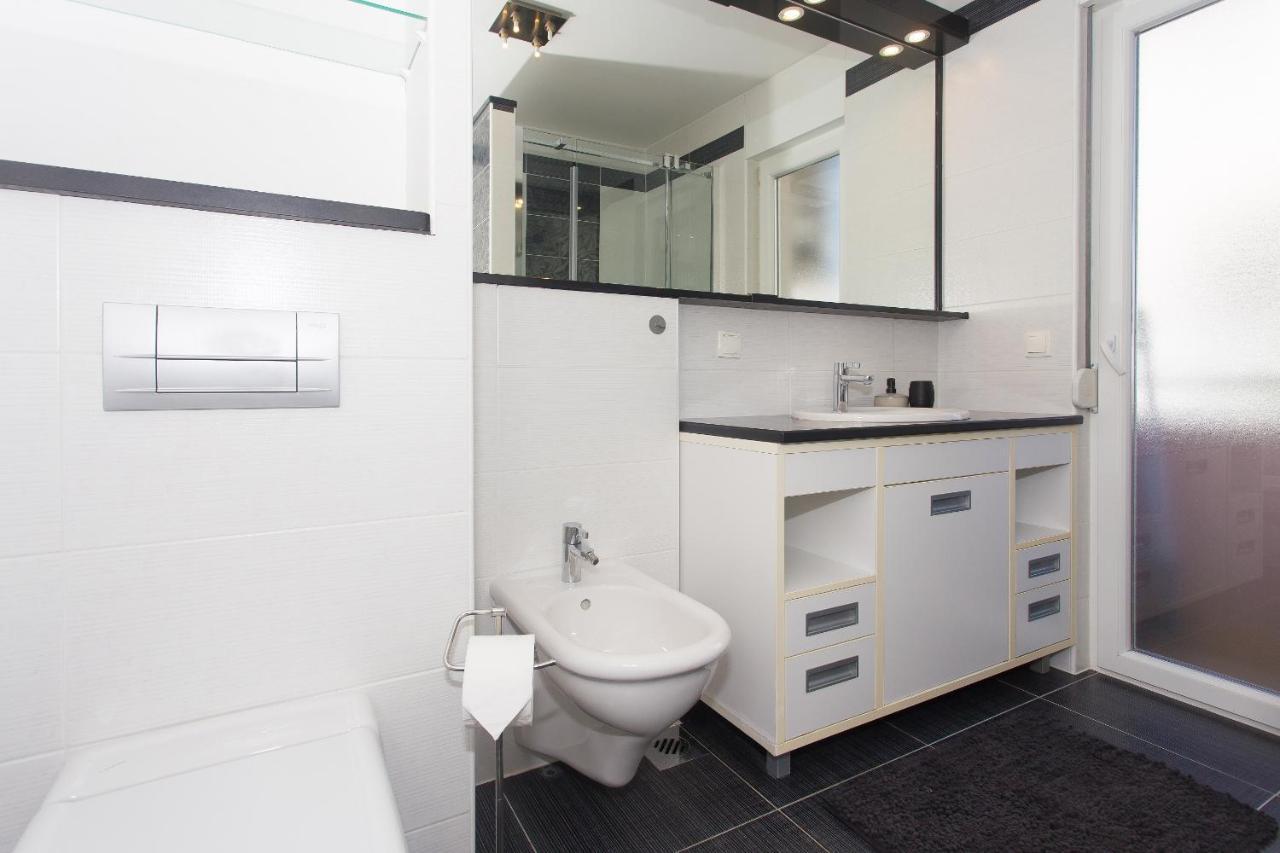 And Sea Premium - Private Parking In Centre Apartment