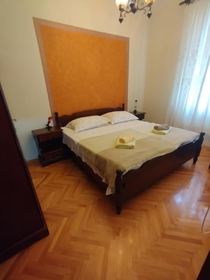 Apartment Bugenvilija Split