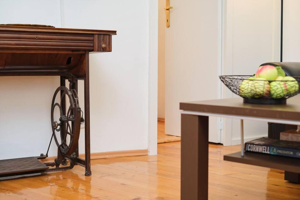 Galeriana Palace By Litto Apartment