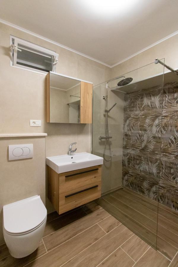 Apartment Lily Center