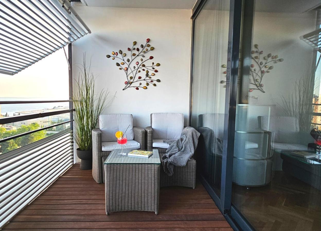 Bob Luxury Design & Sea View Apartman