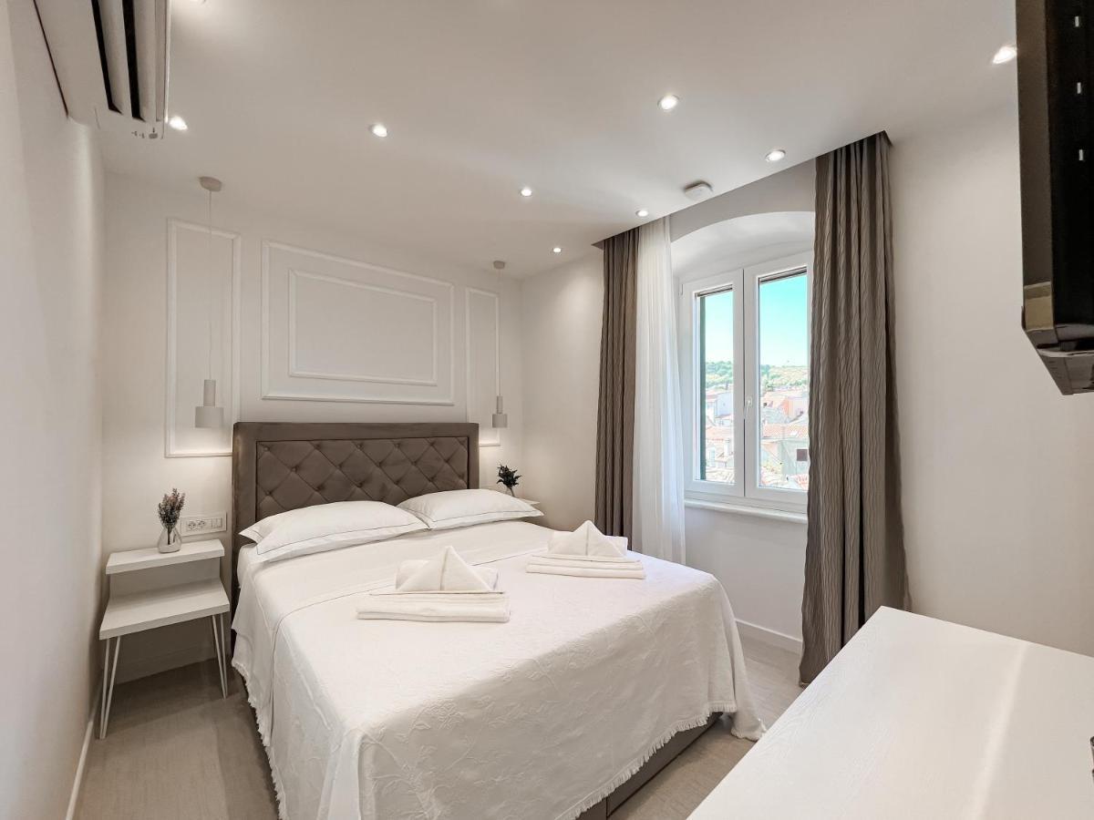 Pont Guest house 4*