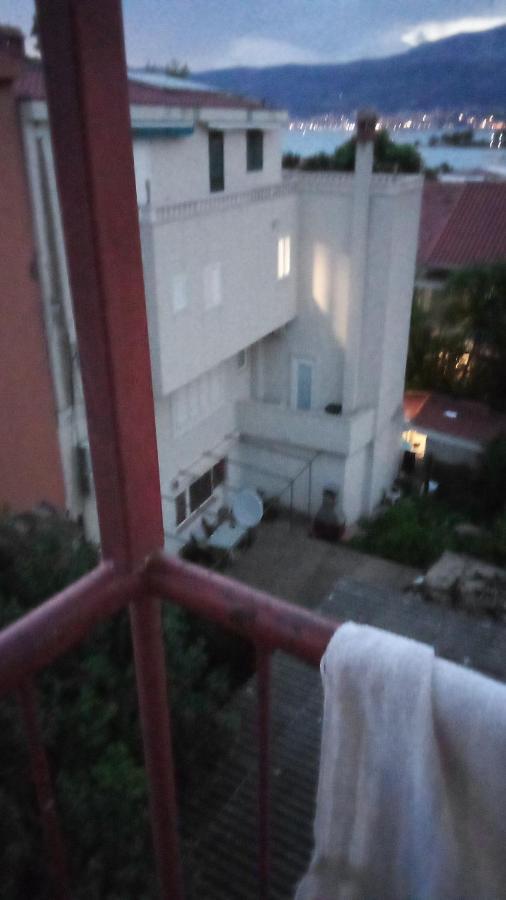 Apartman Double With Shared Bathroom Split